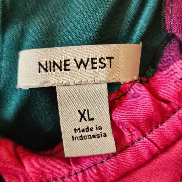 Nine West Halter Neck Sleeveless Blouse - Picture 4 of 4